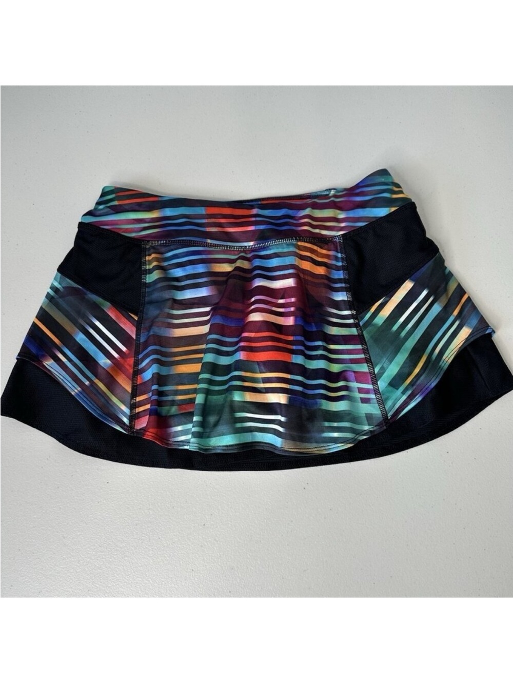 Athleta Skort Laser Beam Bustle Small Multicolor